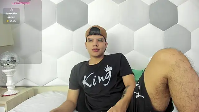 Axel Forte online show from October 8, 2025, 12:58 pm