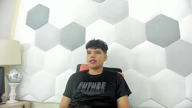 Axel Forte online show from December 2, 2025, 12:43 pm