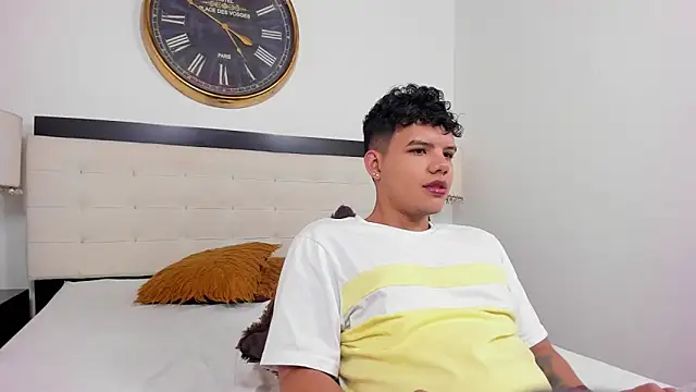 Snapshot of Axel_Forte chatting on May 27, 2026, 1:52 pm Axel Forte online show from May 27, 2026, 1:52 pm