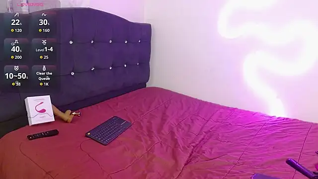 sloppy cat online show from October 12, 2025, 2:43 am