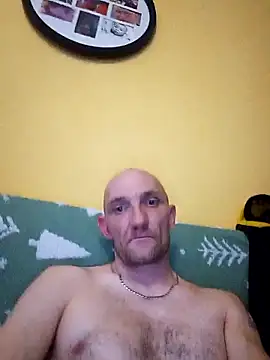 Machura online show from April 10, 2026, 5:39 pm