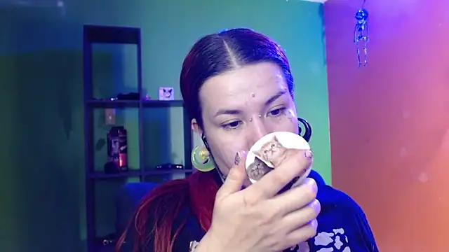 Pandora 9666 online show from April 17, 2026, 6:44 pm