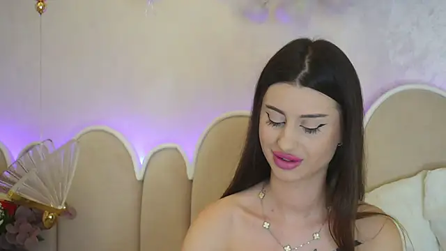 Snapshot of Alice_Voss chatting on July 6, 2026, 7:27 am Alice Voss online show from July 6, 2026, 7:27 am