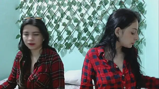 zukim2830 online show from March 11, 2025, 1:05 am