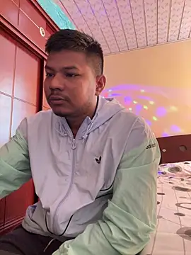 Snapshot of Saipuer31 chatting on February 12, 2026, 6:25 pm Saipuer31 online show from February 12, 2026, 6:25 pm