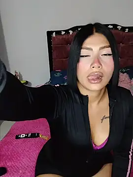 Snapshot of Kylie_brazt chatting on May 6, 2026, 3:02 am Kylie brazt online show from May 6, 2026, 3:02 am