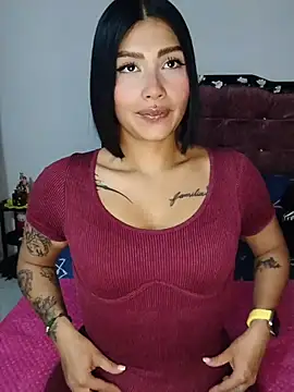 Snapshot of Kylie_brazt chatting on May 7, 2026, 3:23 am Kylie brazt online show from May 7, 2026, 3:23 am