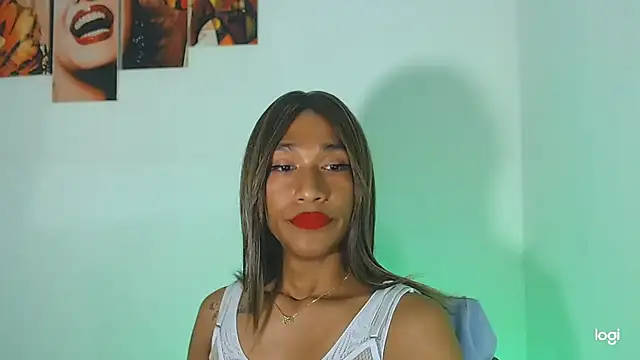 red veltet online show from September 17, 2025, 11:23 am