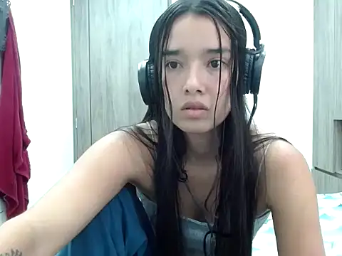 Snapshot of _luna_777 chatting on April 9, 2026, 1:16 pm luna 777 online show from April 9, 2026, 1:16 pm