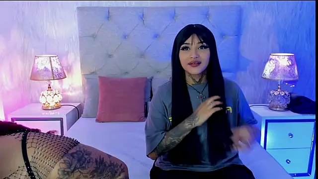 goth tasha online show from April 18, 2026, 1:37 pm