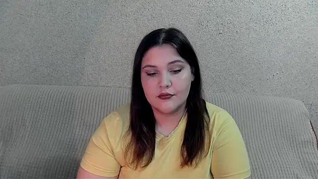 rachelwild online show from October 14, 2025, 4:02 am