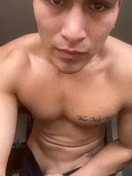 MaxxxSteil online show from September 11, 2025, 3:56 pm