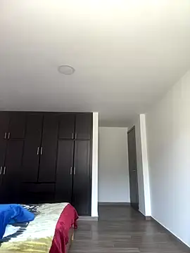 MaxxxSteil online show from September 17, 2025, 5:03 pm