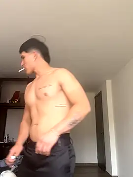 MaxxxSteil online show from September 27, 2025, 8:25 pm