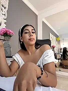 AnnieGibbyns online show from March 23, 2026, 1:26 pm