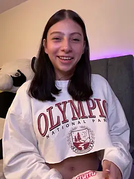 Dirty-Bunnyyy online show from September 16, 2025, 6:14 am