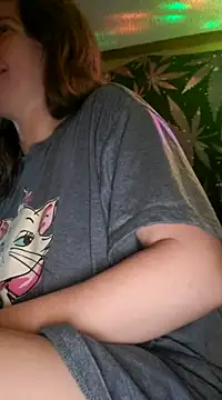 Snapshot of Seductivefoxy@xh chatting on March 21, 2025, 4:28 am Seductivefoxyxh online show from March 21, 2025, 4:28 am