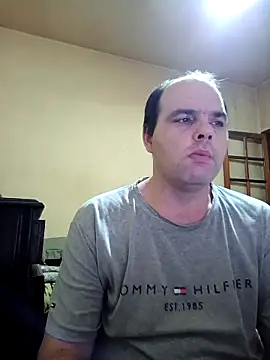 Jovissoares7ye online show from April 7, 2026, 2:34 am