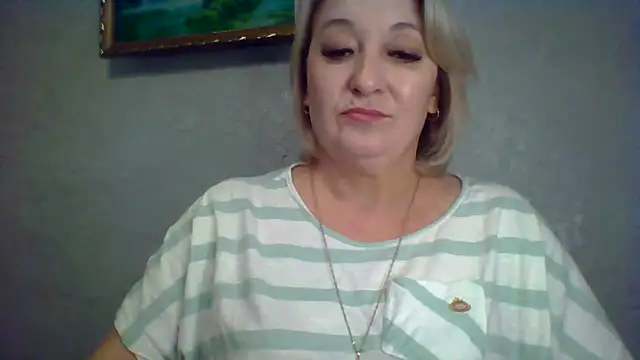 Snapshot of ArielXLoveresss chatting on November 20, 2025, 8:36 am ArielXLoveresss online show from November 20, 2025, 8:36 am