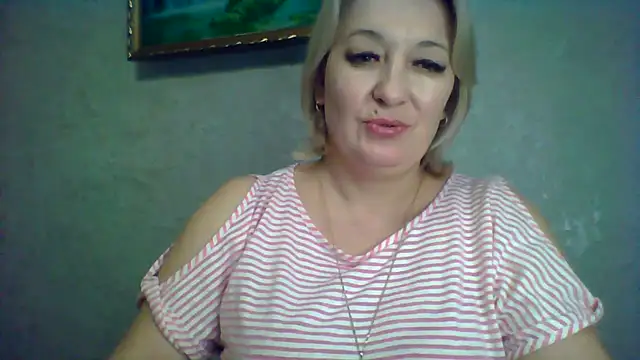 Snapshot of ArielXLoveresss chatting on November 22, 2025, 8:30 pm ArielXLoveresss online show from November 22, 2025, 8:30 pm