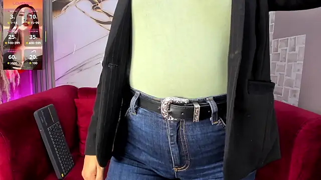 Bella williamss  online show from October 30, 2025, 8:53 pm