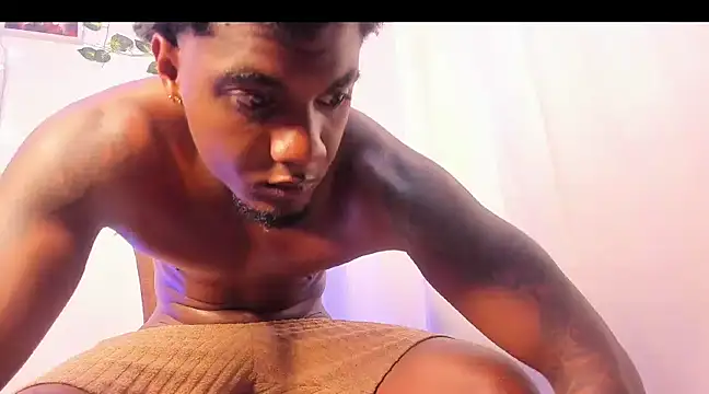 LOGAN DRAKE online show from March 23, 2025, 2:04 am