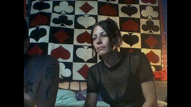 Snapshot of SillyRabbitz chatting on June 18, 2026, 5:19 am SillyRabbitz online show from June 18, 2026, 5:19 am
