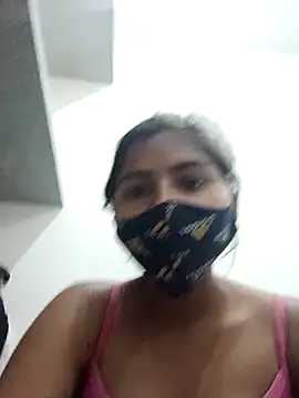 Snapshot of heena-3678 chatting on March 11, 2025, 6:10 am heena-3678 online show from March 11, 2025, 6:10 am