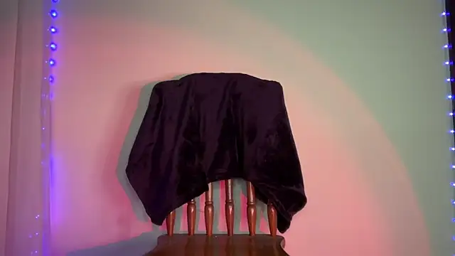 bayofdarkness online show from December 18, 2025, 4:40 am