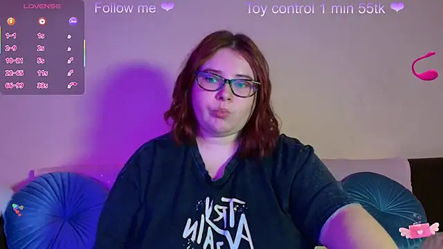 Lily lu one online show from September 21, 2025, 5:25 pm