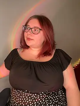 Lily lu one online show from October 5, 2025, 10:07 pm