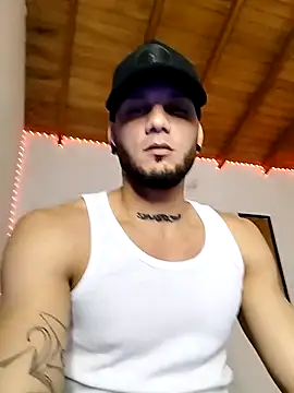 morenosiam online show from November 13, 2025, 4:55 am