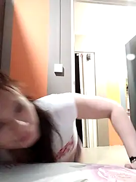 gothicmagiccatgirl online show from February 12, 2026, 6:47 pm