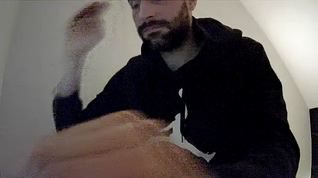 gryzoon online show from September 30, 2025, 6:35 pm