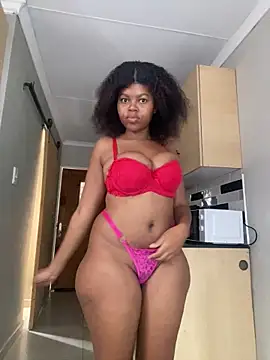  DollFace  online show from January 15, 2026, 4:50 am