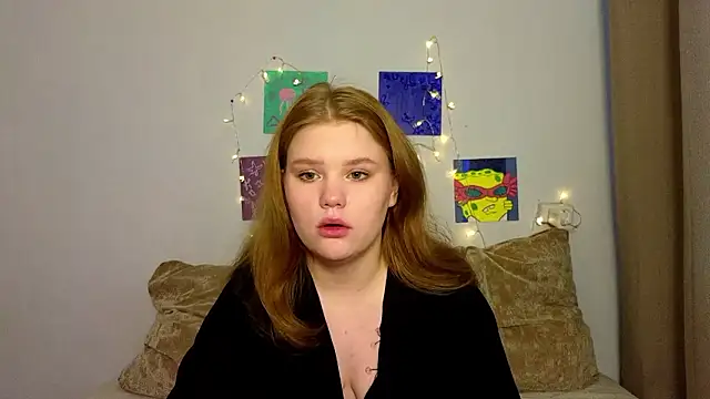 LaseyMoon online show from March 6, 2026, 3:03 am