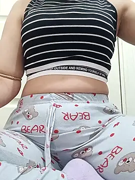 Snapshot of Sehrazat34 chatting on November 30, 2025, 1:04 pm Sehrazat34 online show from November 30, 2025, 1:04 pm