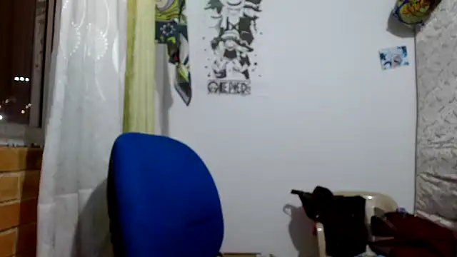 Escarcha-blue online show from November 3, 2025, 12:46 am