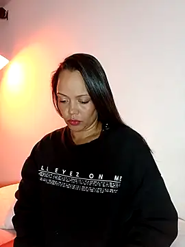 Snapshot of Sheila_Sazs1 chatting on November 29, 2025, 3:09 am Sheila Sazs1 online show from November 29, 2025, 3:09 am