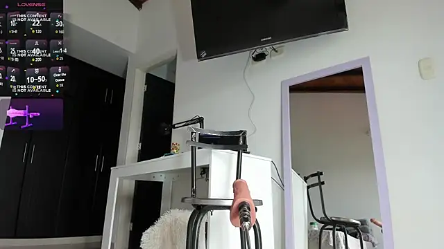 valery sweetscheeks online show from October 7, 2025, 5:10 pm