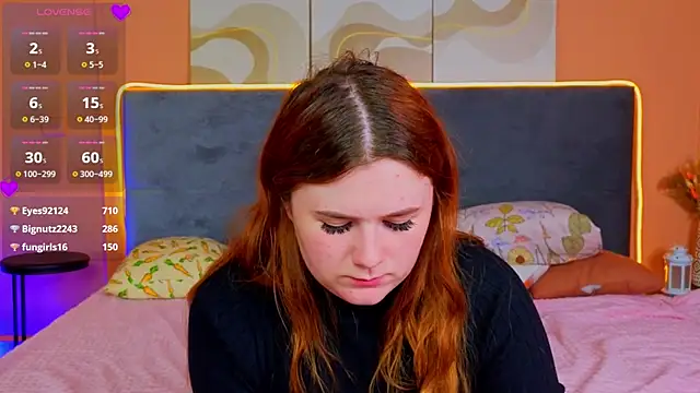 Eva Starlight online show from September 29, 2025, 5:18 pm