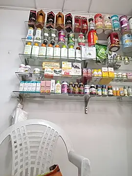 roxanasexy2025 online show from March 18, 2026, 4:21 pm