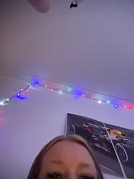 SwedishAstrid online show from April 12, 2026, 4:45 pm