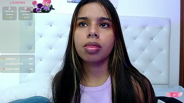 sweetebony 33 online show from November 6, 2025, 4:24 am