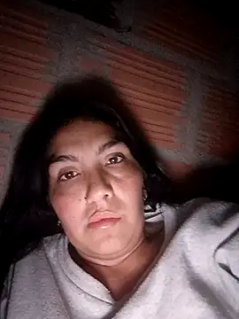 angieamor0919 online show from March 5, 2026, 1:23 am