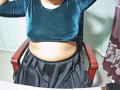 Snapshot of Megha-34 chatting on December 20, 2025, 6:37 pm Megha-34 online show from December 20, 2025, 6:37 pm