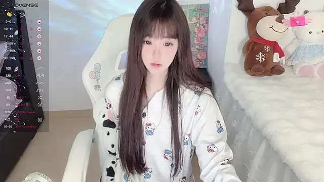 Milla-z online show from October 27, 2025, 3:21 am