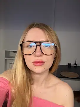 EvaBrooklyn online show from March 15, 2025, 7:05 pm