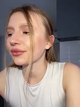 EvaBrooklyn online show from March 18, 2025, 3:31 pm