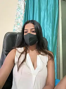 Snapshot of CRAZY__BITE chatting on February 17, 2026, 3:29 pm CRAZY BITE online show from February 17, 2026, 3:29 pm